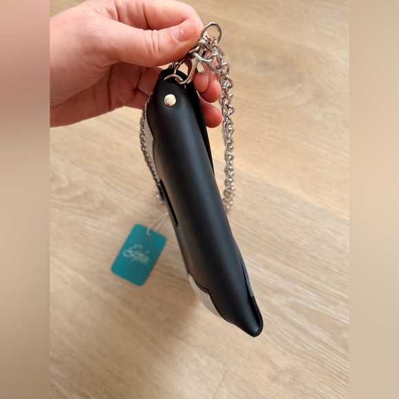 NWT NEW $300 Erika Lynn Cowhide Leather Envelope Crossbody Clutch Silver Black - Picture 9 of 9